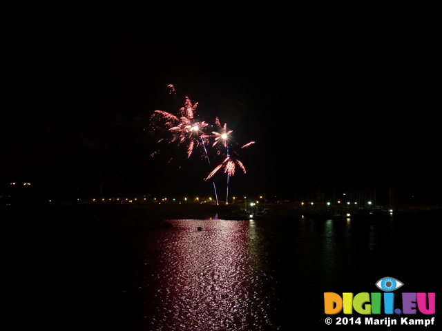 FZ007268 Fireworks at Argeles-sur-mer harbour